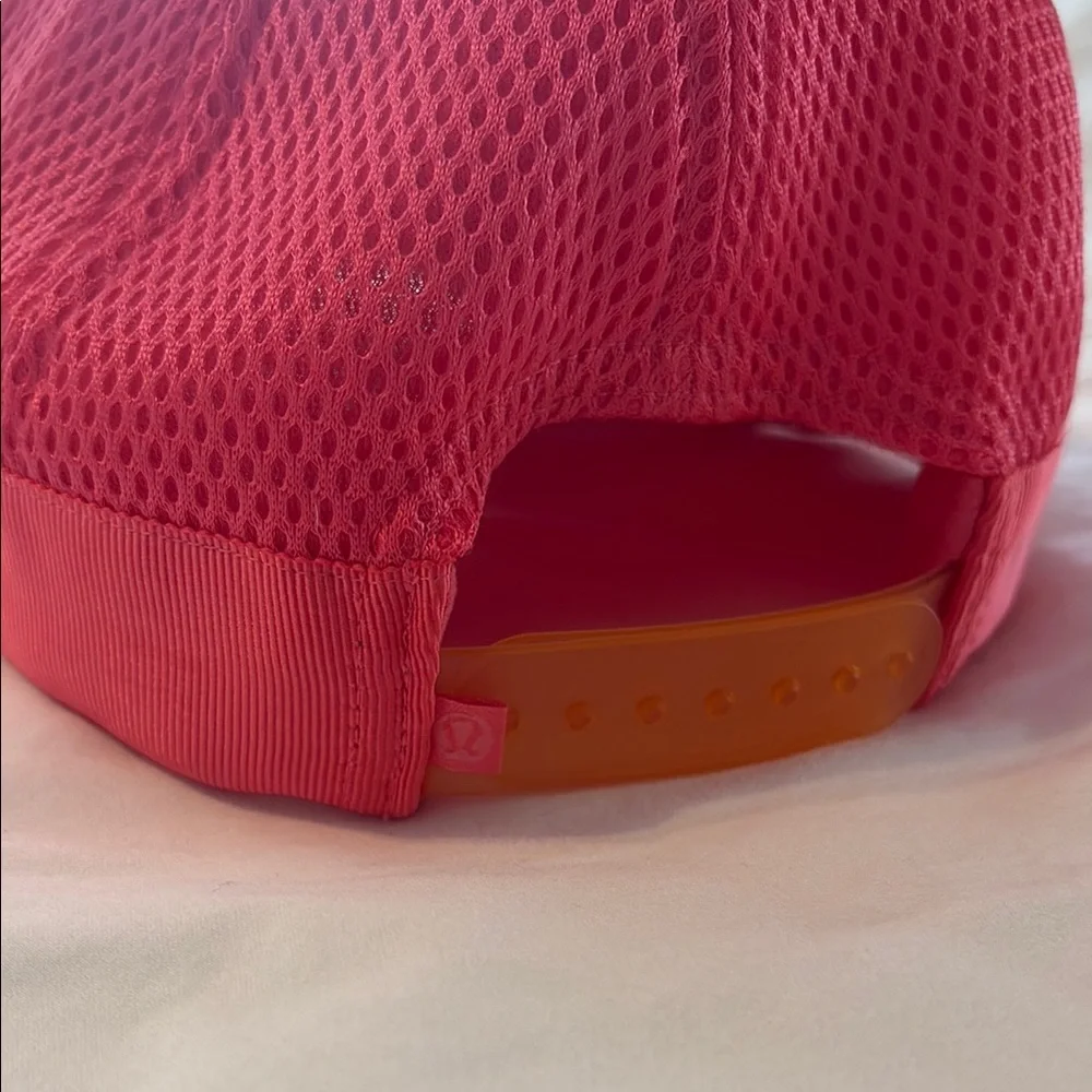 Lululemon Athletica Pink Mesh Cap - Picture 4 of 6